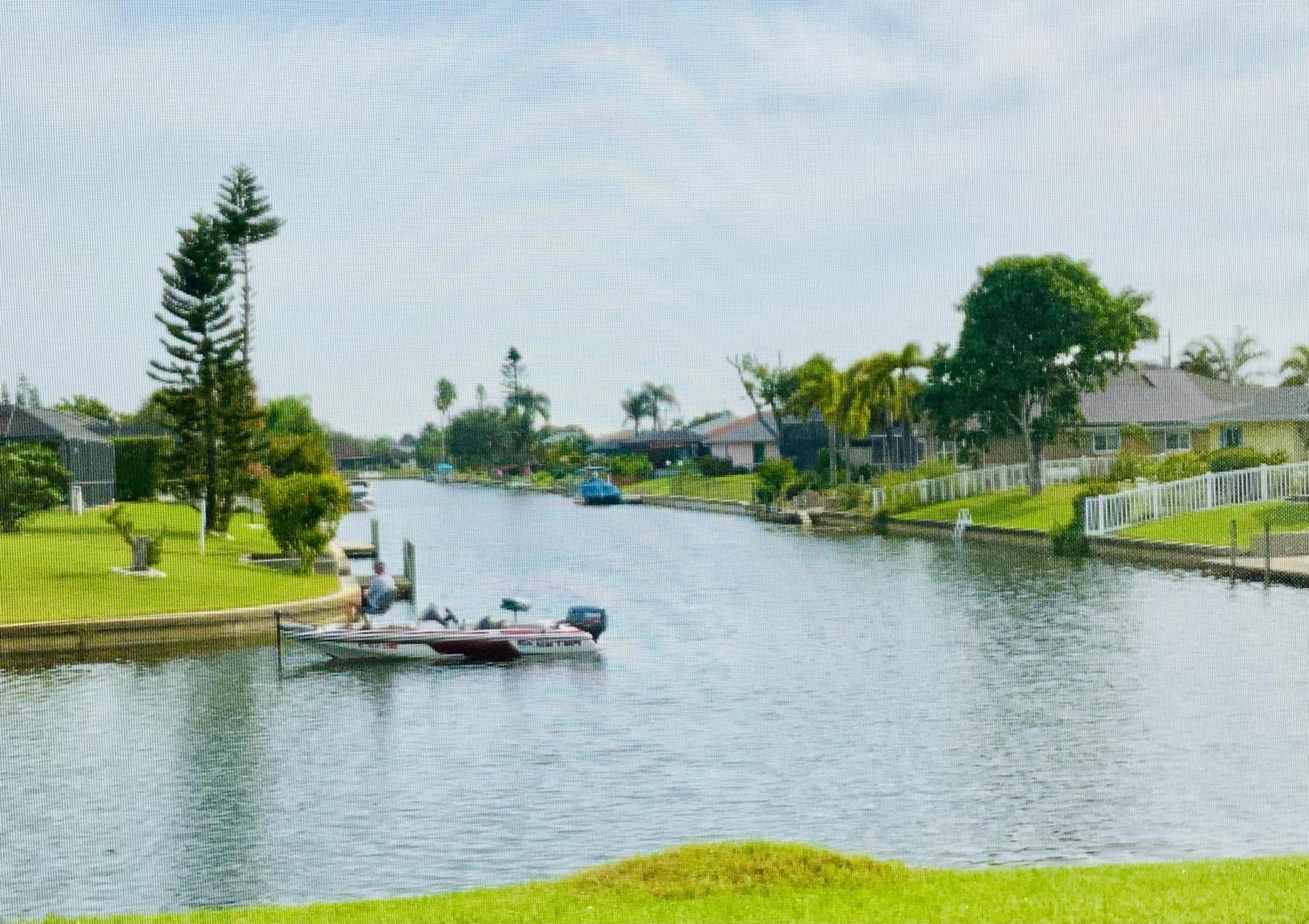 Serenity Waterfront Villa With King Suite, Private Pool, Great Lanai Enclosure And Long Water Views Cape Coral Zewnętrze zdjęcie